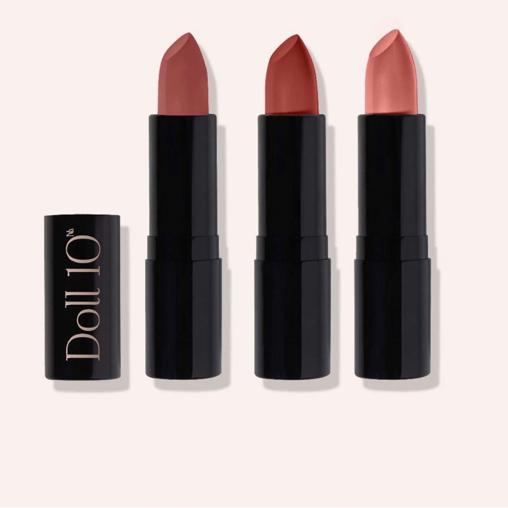 Doll 10 Doll Vault Kisses & Compliments Lip Rouge Collection